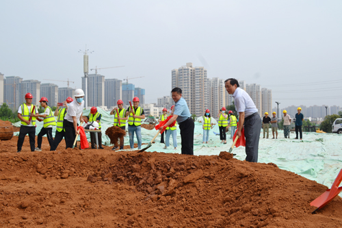 1594375197125531.jpg B 武漢南路8路公交首末站開工.jpg