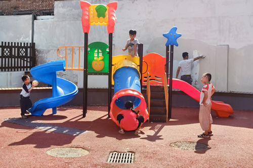 學史力行辦實事 點滴關(guān)愛見真情 集團公司：辦好職工事 件件都用心